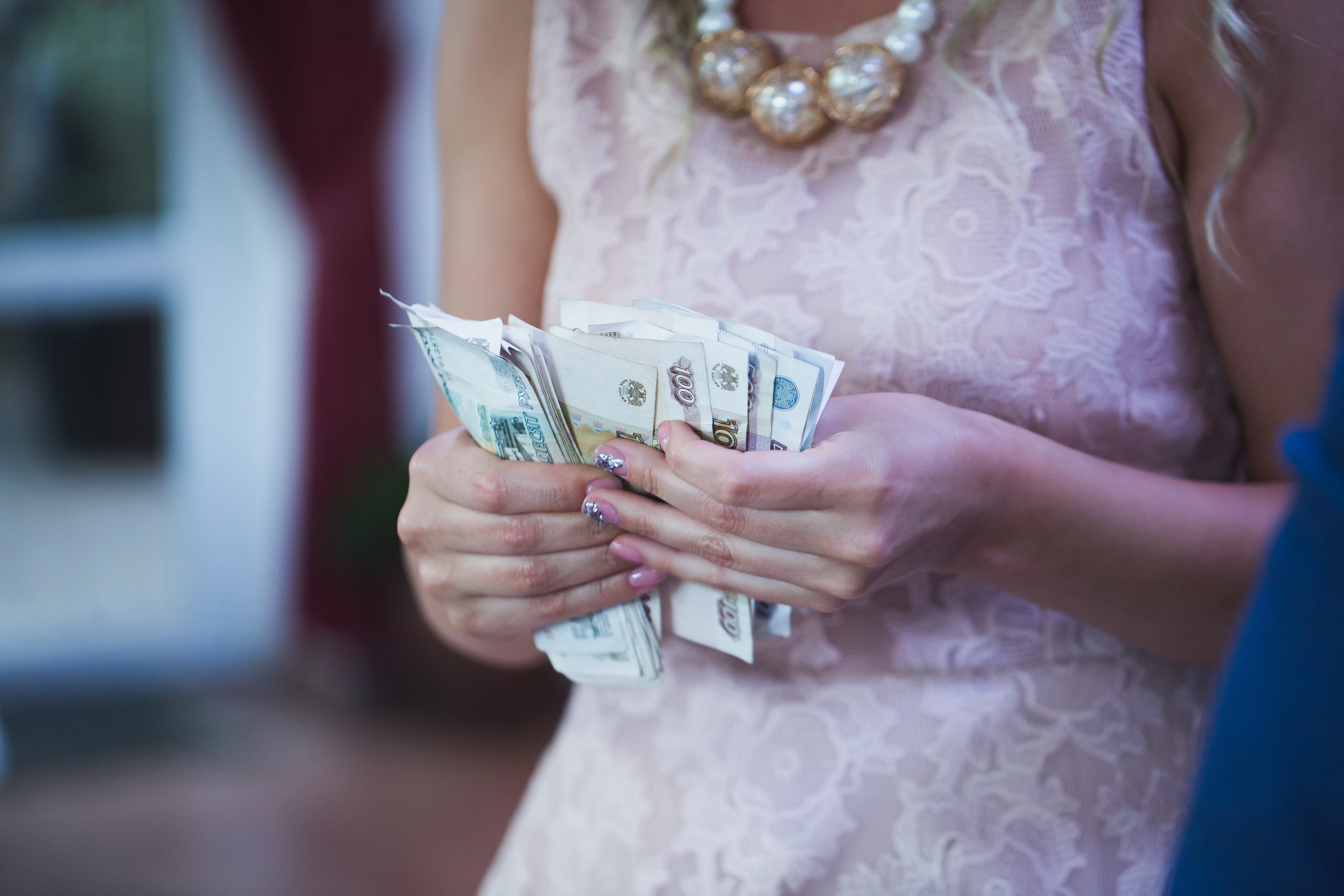 Los regalos de boda que debes declarar en la Renta 2022 Los regalos de boda que debes declarar en la Renta 2022