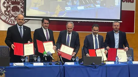 Palencia acoge la firma de un protocolo para la puesta en valor de las titulaciones vinculadas a la formación forestal .