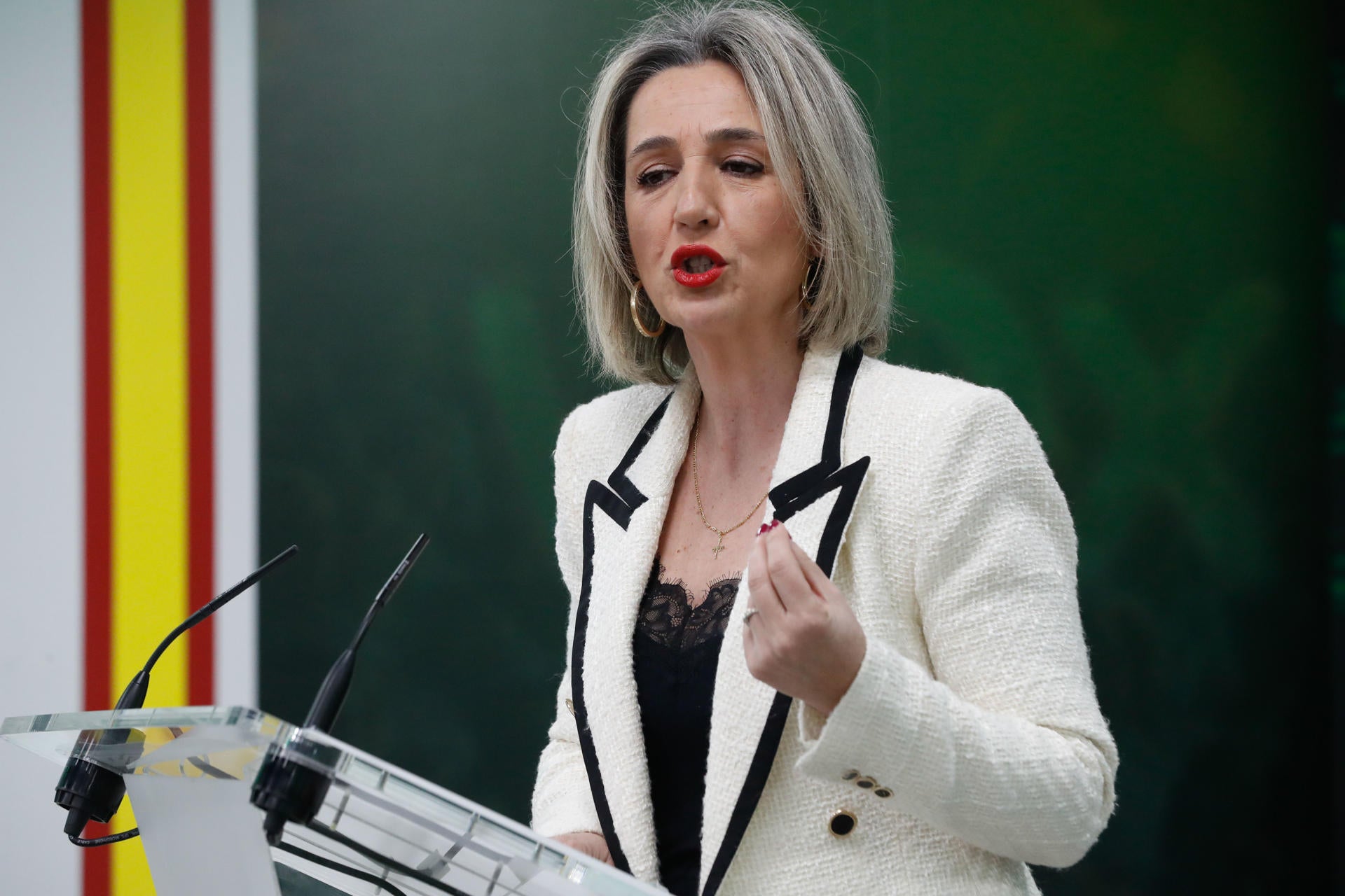 Las cremalleras que debería controlar Pedro Sánchez, según esta diputada de Vox Las cremalleras que debería controlar Pedro Sánchez, según esta diputada de Vox