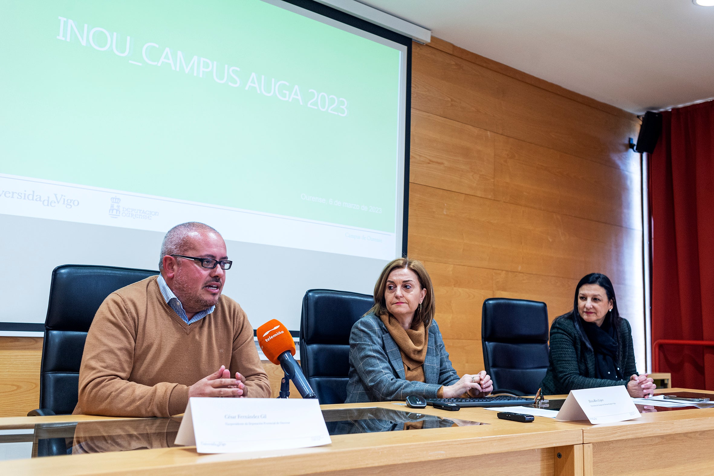 Presentación das bolsas INOU 2023 Presentación das bolsas INOU 2023