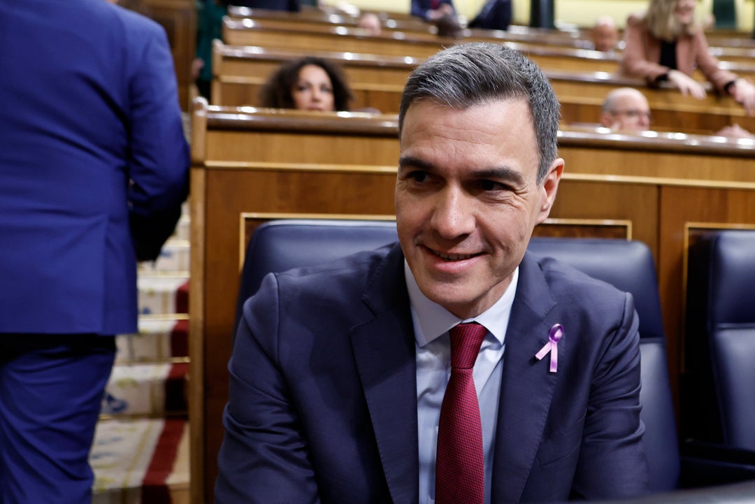 La explicación de Moncloa a la ausencia de Pedro Sánchez en la votación de la reforma del 'Sólo sí es sí' La explicación de Moncloa a la ausencia de Pedro Sánchez en la votación de la reforma del 'Sólo sí es sí'