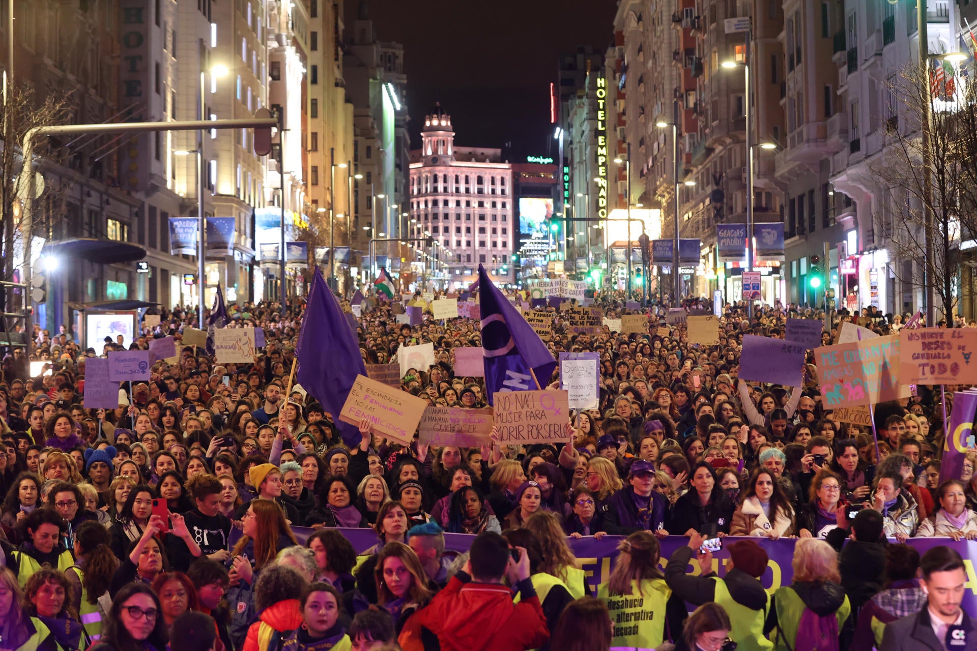 El feminismo, dividido, toma un año más las calles de España El feminismo, dividido, toma un año más las calles de España