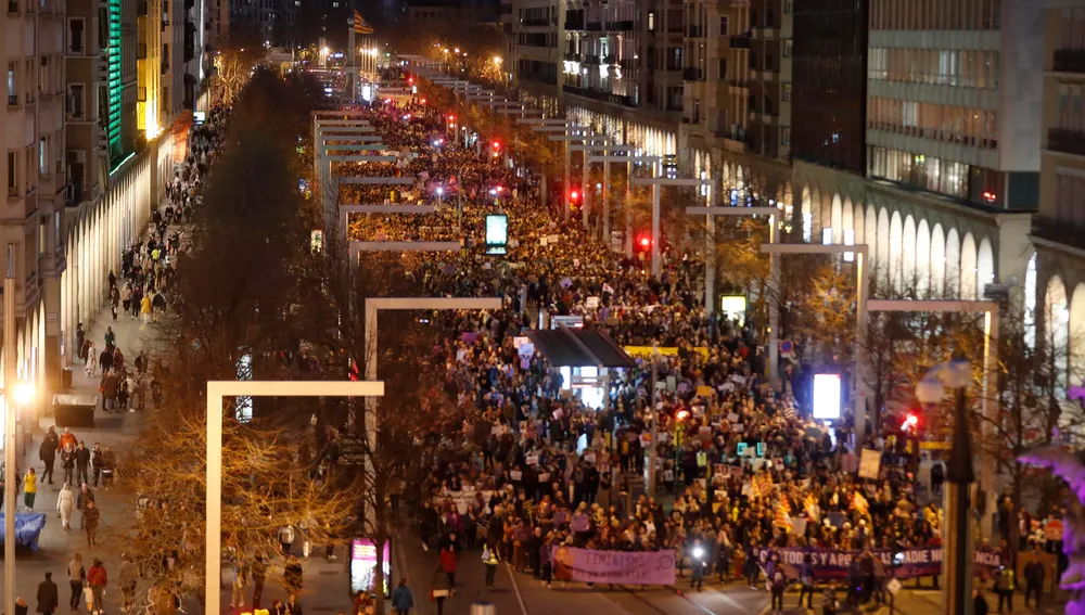 Imagen de la manifestación del 8M en Zaragoza