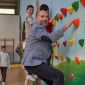 O Concello de Ourense colabora co CEIP Mestre Vide coa instalación dun rocódromo O Concello de Ourense colabora co CEIP Mestre Vide coa instalación dun rocódromo