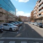 Nuevas plazas de aparcamiento en la calle Emilio Miravé.