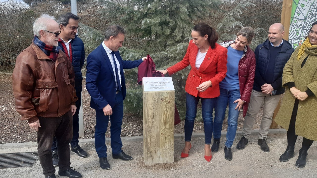 Ciudad Real inaugura un parking para autocaravanas en un espacio “idóneo y céntrico” en la prolongación del Parque de Gasset Ciudad Real inaugura un parking para autocaravanas en un espacio “idóneo y céntrico” en la prolongación del Parque de Gasset