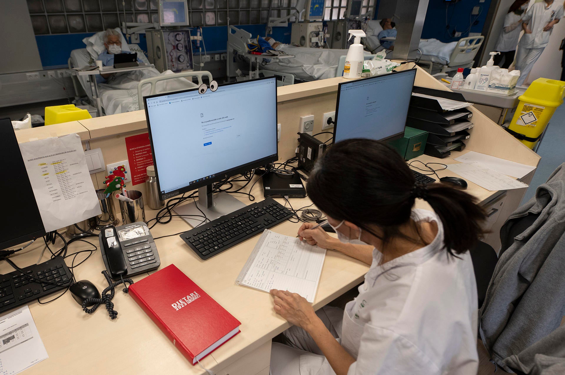 Los autores del ciberataque al Hospital Clínic piden un rescate de 4,5 millones de dólares para no publicar los datos Los autores del ciberataque al Hospital Clínic piden un rescate de 4,5 millones de dólares para no publicar los datos