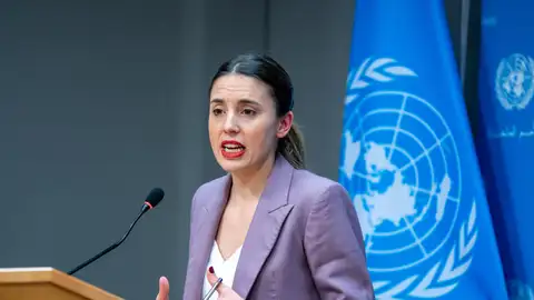 La ministra española de Igualdad, Irene Montero, habla durante una rueda de prensa en la sede de las Naciones Unidas La ministra española de Igualdad, Irene Montero, habla durante una rueda de prensa en la sede de las Naciones Unidas