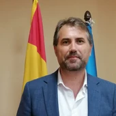 Catral avanza en la implantación del servicio de recogida de basuras puerta a puerta Catral avanza en la implantación del servicio de recogida de basuras puerta a puerta