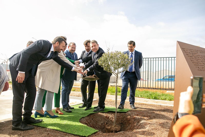Inaugurada en Puertollano una planta que convertirá en biocombustible el 9% de neumáticos usados en España Inaugurada en Puertollano una planta que convertirá en biocombustible el 9% de neumáticos usados en España
