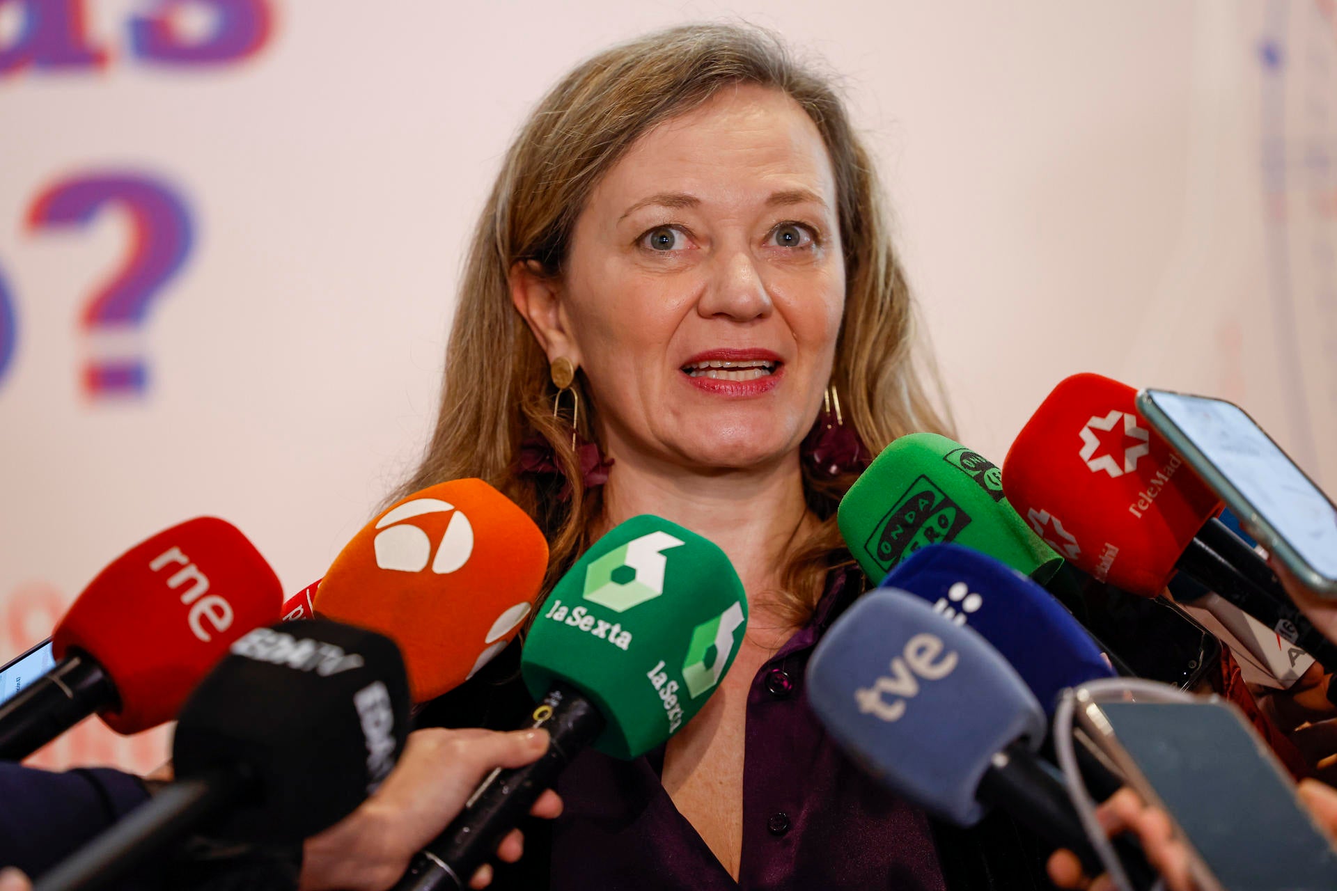 Victoria Rosell justifica a Ángela Rodríguez 'Pam': "Quizá cada vez estamos haciendo más caso a los reaccionarios" Victoria Rosell justifica a Ángela Rodríguez 'Pam': "Quizá cada vez estamos haciendo más caso a los reaccionarios"