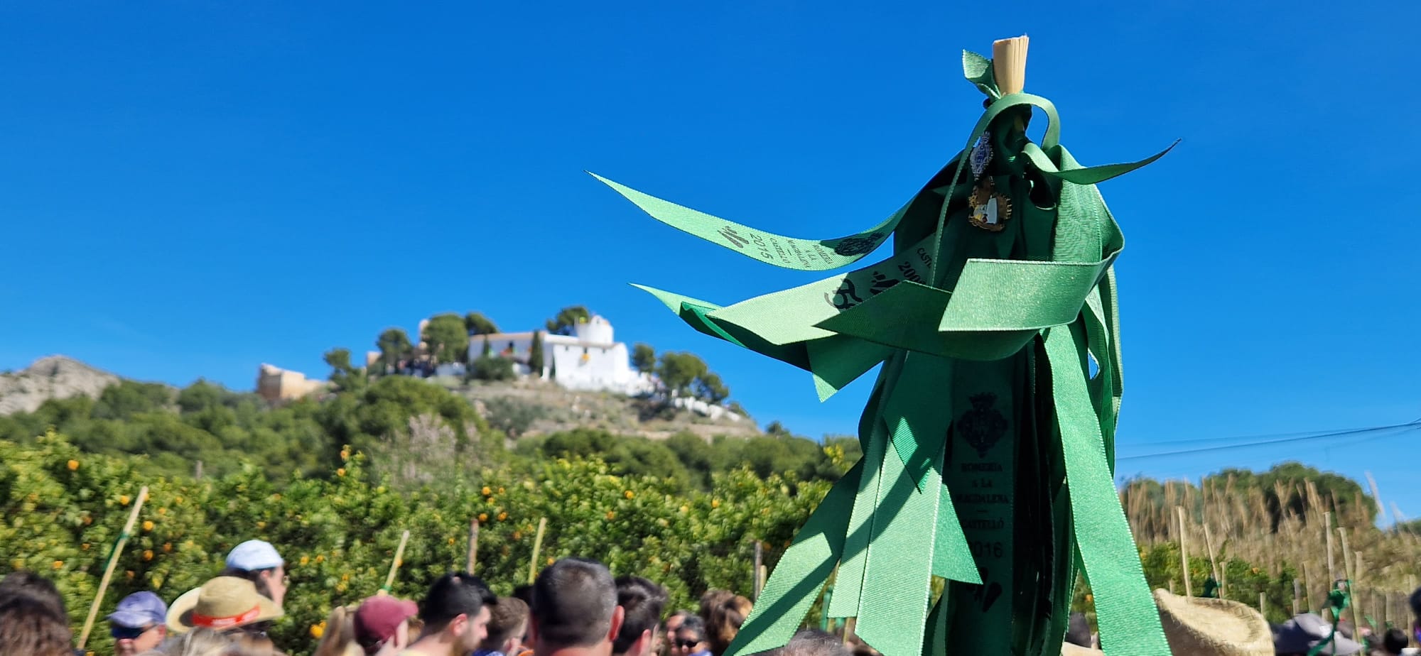185.000 personas rinden homenaje a sus orígenes en la Romería más esperada 185.000 personas rinden homenaje a sus orígenes en la Romería más esperada