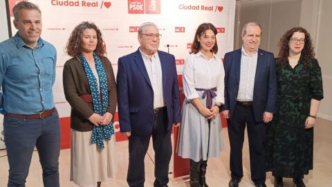 Antonio Gallego, Paula Artime, Emilio Villarino, Pilar Zamora, Dionilo Sánchez y Sara Martínez