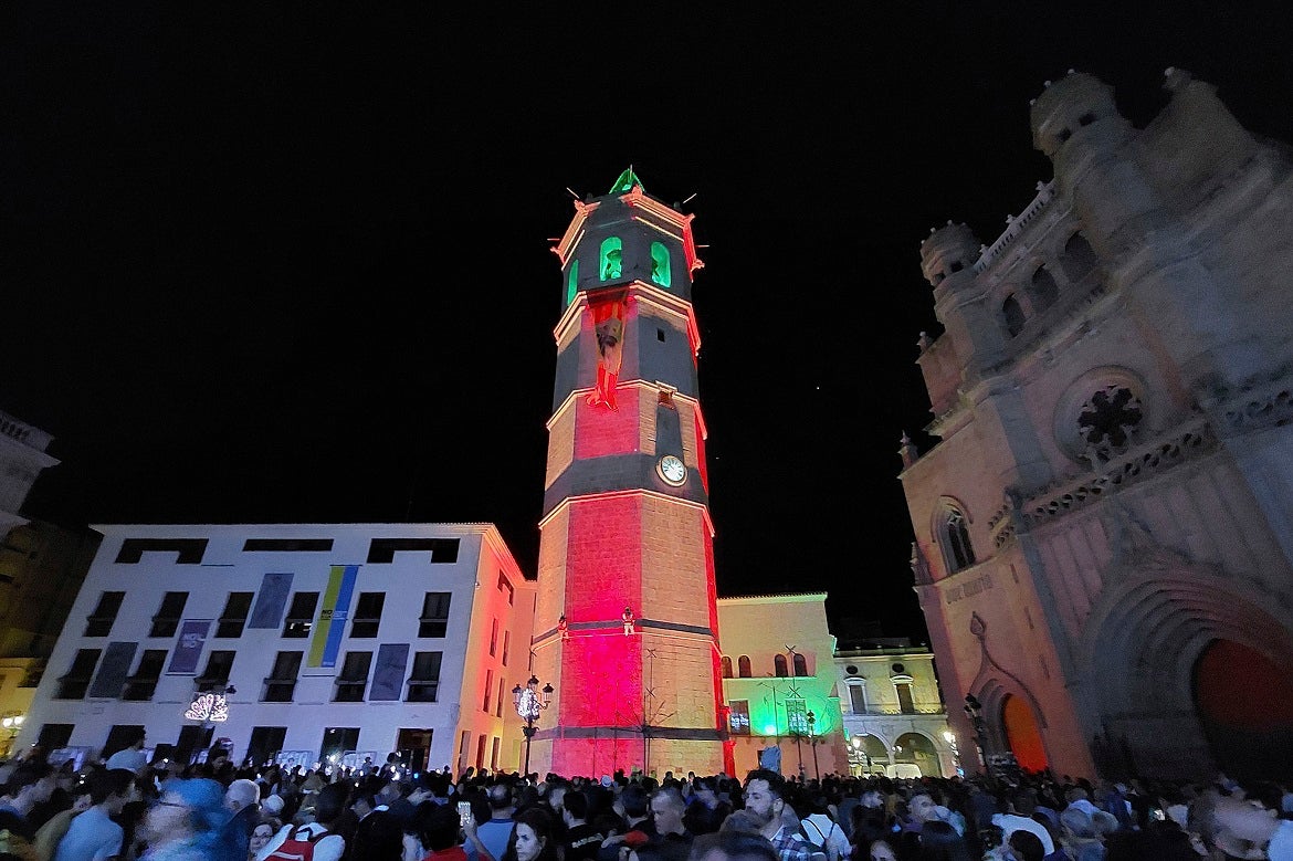 Collas y Gaiatas coinciden en que el buen tiempo supera las expectativas de participación Collas y Gaiatas coinciden en que el buen tiempo supera las expectativas de participación