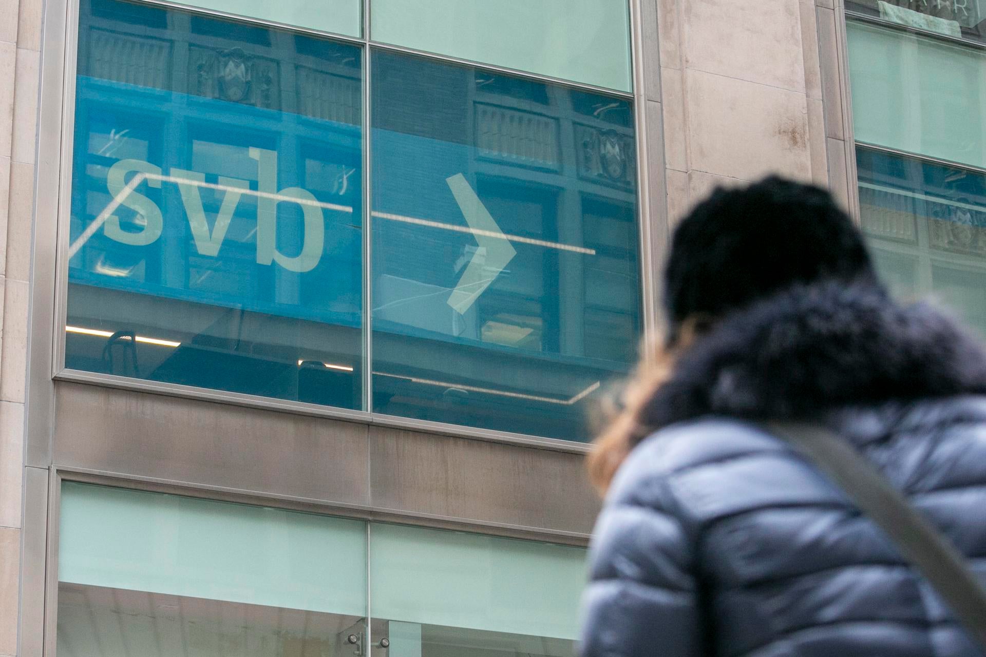 Estados Unidos garantizará todos los fondos depositados en el Silicon Valley Bank Estados Unidos garantizará todos los fondos depositados en el Silicon Valley Bank