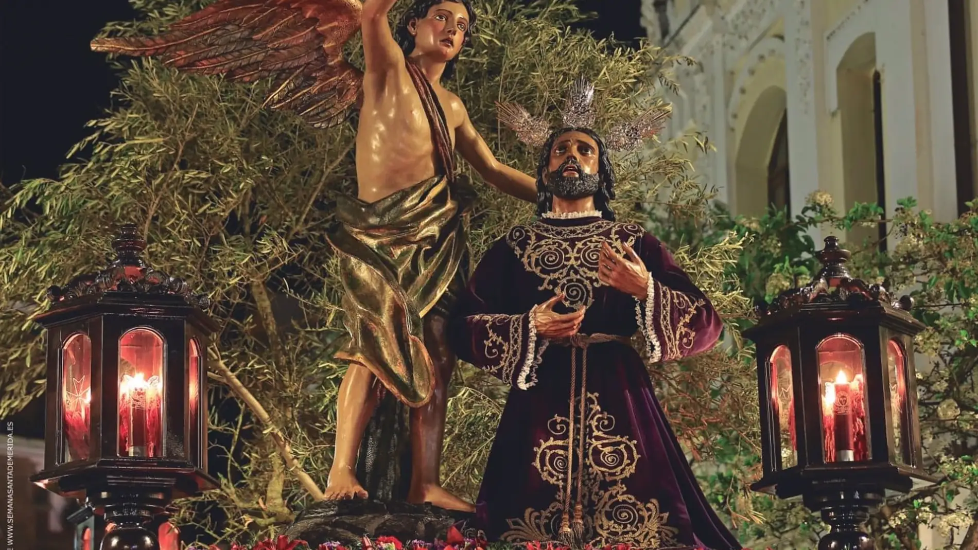 Una imagen del paso de La Oración en el Huerto protagoniza el cartel de la Semana Santa de Mérida 2023