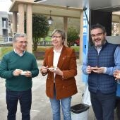 A "foodtruck" de "Galicia sabe a mar" promove o consumo de peixes e mariscos