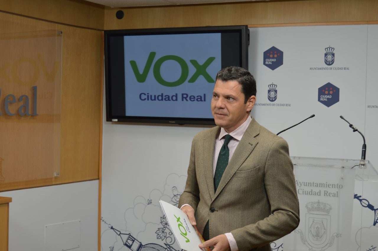 Luis Blázquez será el cabeza de lista de VOX a las autonómicas por la provincia de Ciudad Real Luis Blázquez será el cabeza de lista de VOX a las autonómicas por la provincia de Ciudad Real