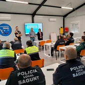 Jornada de actuación con animales de la Policía Local de Sagunto Jornada de actuación con animales de la Policía Local de Sagunto