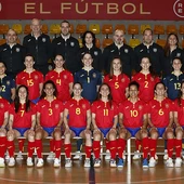 A Selección Española busca revalidar o título europeo A Selección Española busca revalidar o título europeo