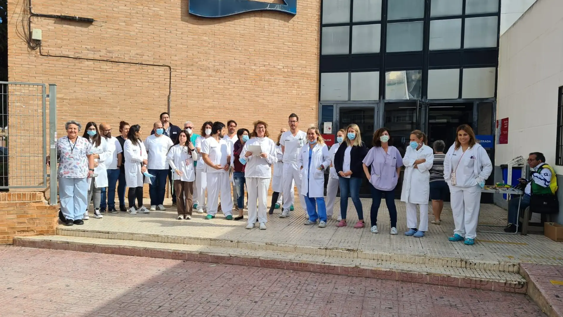 El Comité de Empresa del Hospital de Torrevieja anuncia que irá a la huelga el próximo 11 de abril
