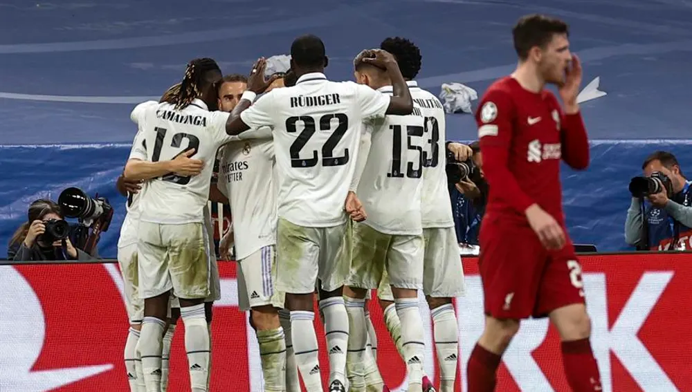 El Real Madrid vuelve a su versión de Champions para sellar el pase a cuartos