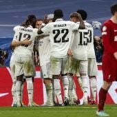 El Real Madrid vuelve a su versión de Champions para sellar el pase a cuartos