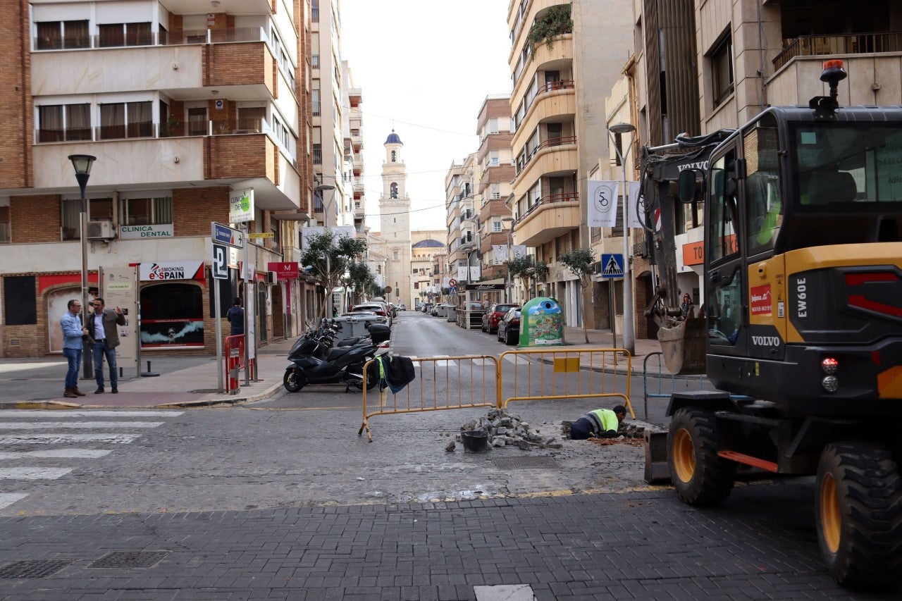 Servicios Públicos mejora la red de pluviales de la zona centro Servicios Públicos mejora la red de pluviales de la zona centro