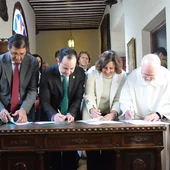 Firma del protocolo Firma del protocolo