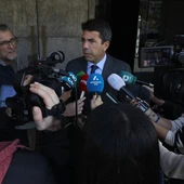 Mazón: "Vamos a seguir siendo 16 diputados para defender la provincia de Alicante" Mazón: "Vamos a seguir siendo 16 diputados para defender la provincia de Alicante"