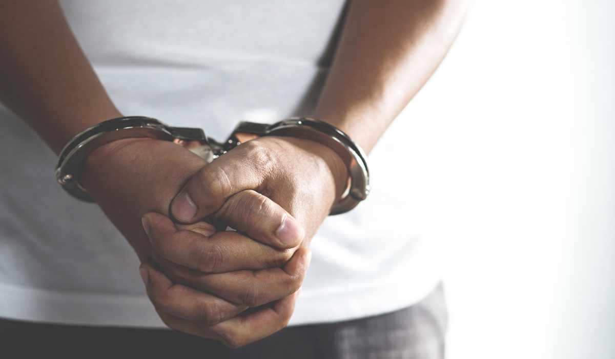 Ingresan en prisión tras robar y agredir sexualmente a un joven en Barakaldo Ingresan en prisión tras robar y agredir sexualmente a un joven en Barakaldo