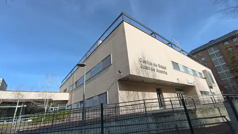 Centro de Salud Juan de Austria de Alcalá de Henares La Consejería de Sanidad y el Comité de Huelga alcanzan un preacuerdo verbal que podría poner fin a la huelga de Atención Primaria en la Comunidad de Madrid