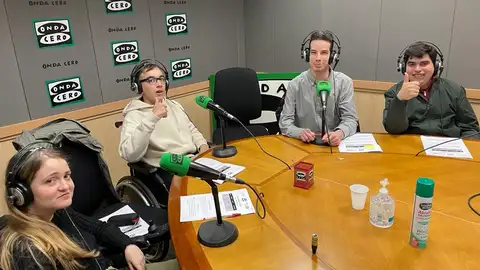 Belén Durán, Marcos Millán, David Tardío y Miguel Guerra en los estudios de Onda Cero Belén Durán, Marcos Millán, David Tardío y Miguel Guerra en los estudios de Onda Cero