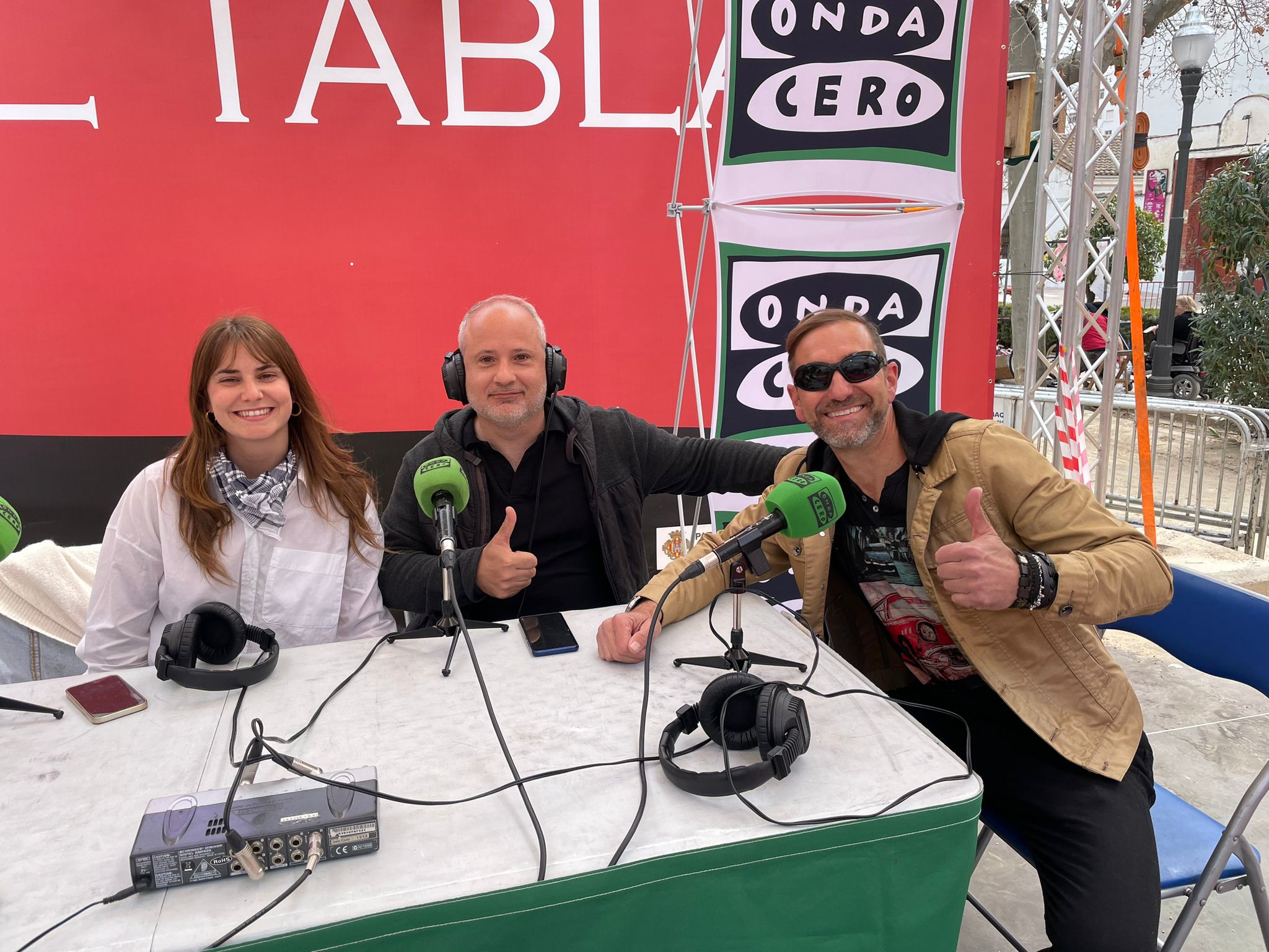 Manu Vives comenta los más de 100 conciertos que hay mañana en Castelló Manu Vives comenta los más de 100 conciertos que hay mañana en Castelló