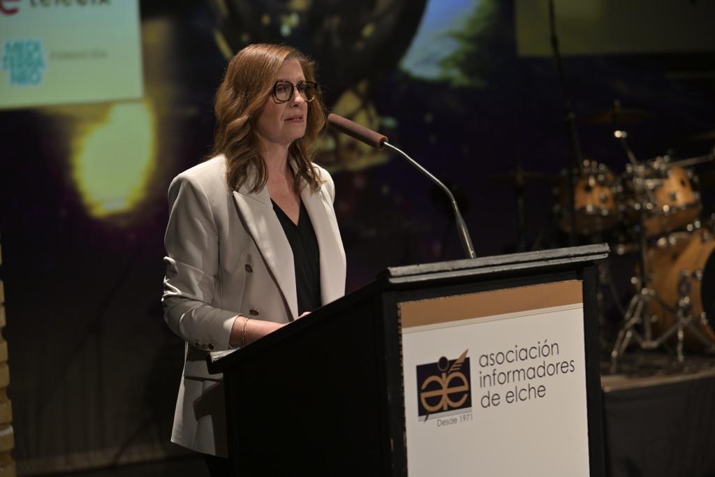 "Los partidos políticos deben estar a la altura y proteger el derecho a la información veraz" "Los partidos políticos deben estar a la altura y proteger el derecho a la información veraz"