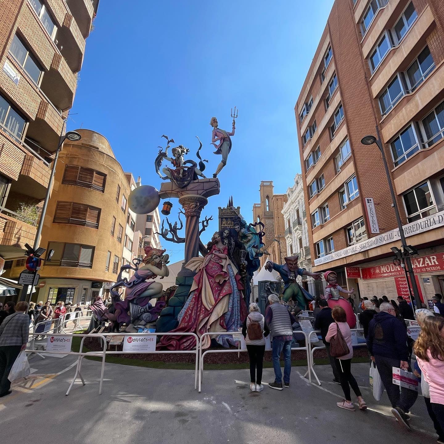 La falla Sociedad Club 53 consigue el máximo galardón de Fallas de Borriana 2023 La falla Sociedad Club 53 consigue el máximo galardón de Fallas de Borriana 2023