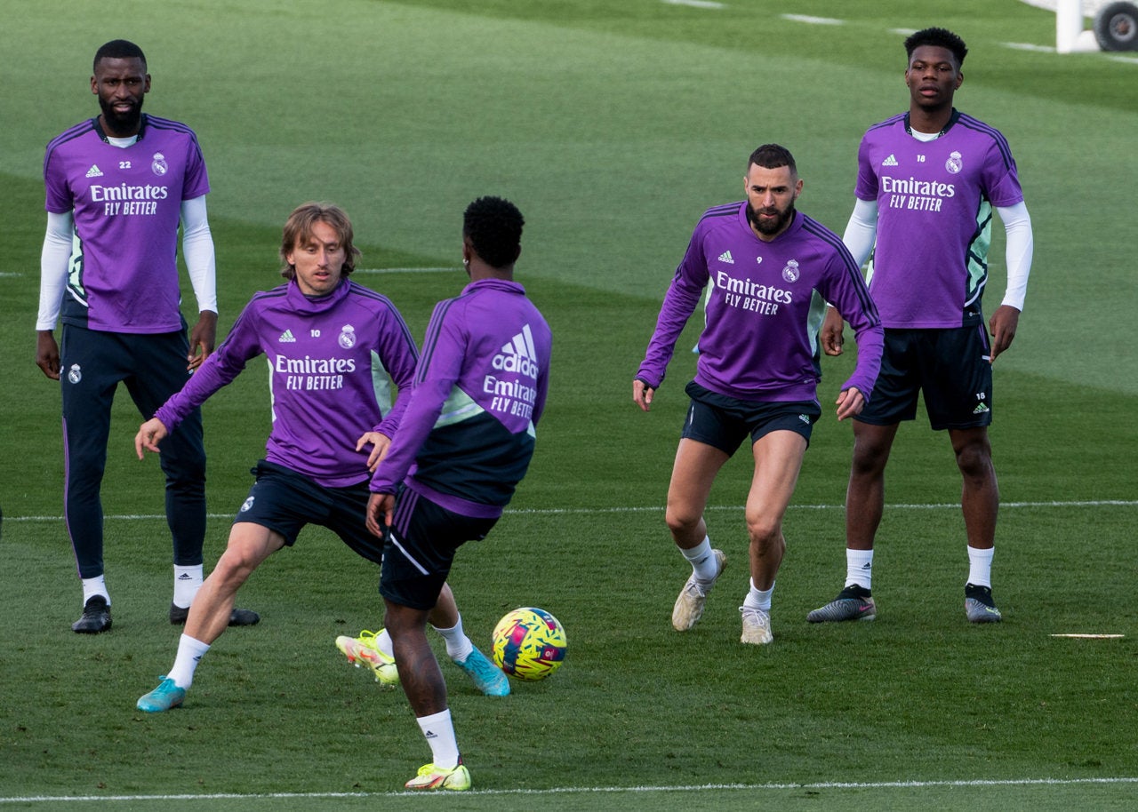 Benzema, listo para el clásico Benzema, listo para el clásico