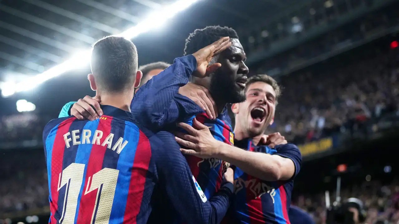 Kessie celebra su gol en El Clásico Kessie celebra su gol en El Clásico