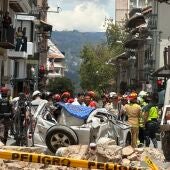 Al menos 14 muertos y más de 300 heridos por un terremoto en Ecuador