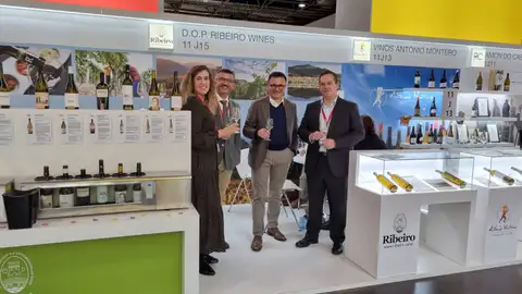 A Xunta apoia os viños galegos de calidade na feira Prowein de Alemaña A Xunta apoia os viños galegos de calidade na feira Prowein de Alemaña