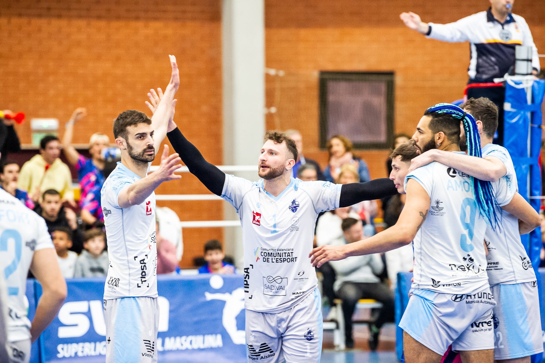 Conqueridor concluyó la liga regular con derrota ante Guaguas y jugará los cuartos de ‘playoffs’ ante Melilla Conqueridor concluyó la liga regular con derrota ante Guaguas y jugará los cuartos de ‘playoffs’ ante Melilla