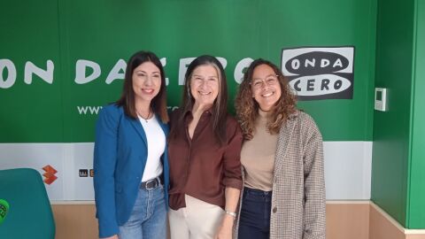 Mariola Galiana y Paloma Jim&eacute;nez con Mayte Vilaseca