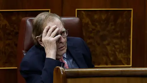 Ramón Tamames El enfando de Tamames con el tiempo de réplica de Pedro Sánchez: "Estamos siendo muy reiterativos"