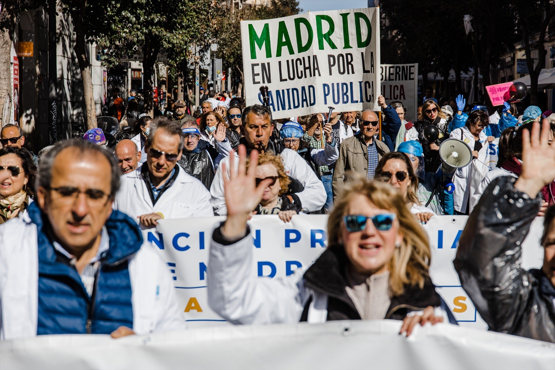 Los médicos de atención hospitalaria de Madrid suspende la huelga de este miércoles Los médicos de atención hospitalaria de Madrid suspende la huelga de este miércoles