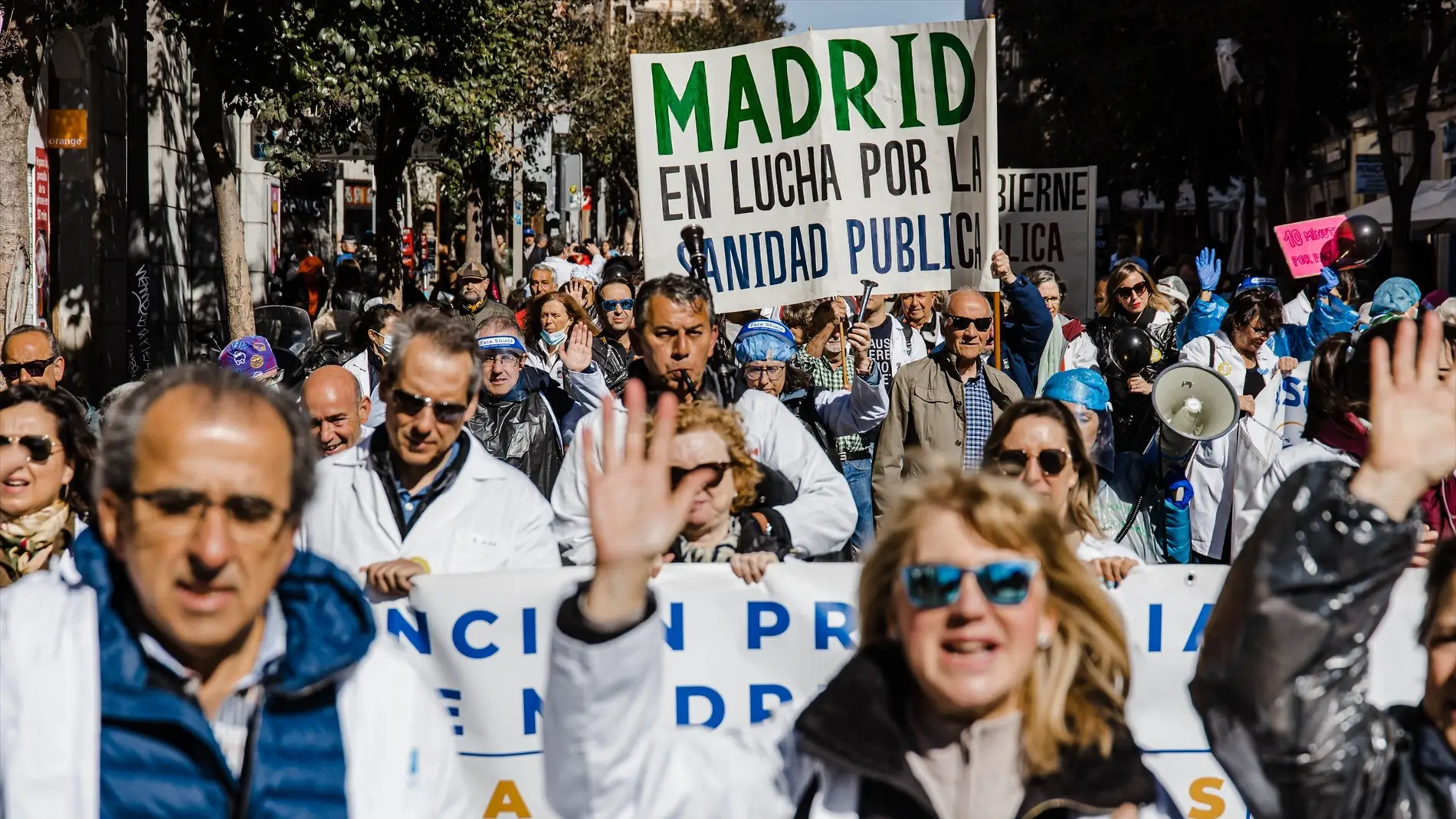 Imagen de archivo de médicos de la Comunidad de Madrid manifestándose