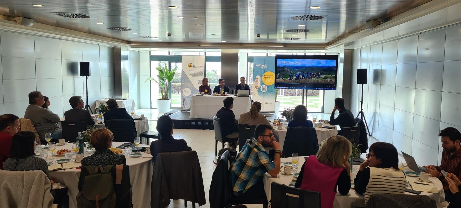 El Plan Creaturisme 2023 destinará medio millón a la promoción nacional e internacional de empresas turísticas El Plan Creaturisme 2023 destinará medio millón a la promoción nacional e internacional de empresas turísticas