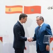 Pedro Sánchez y el jefe de Gobierno de Marruecos, Aziz Akhannouch, en su última reunión.