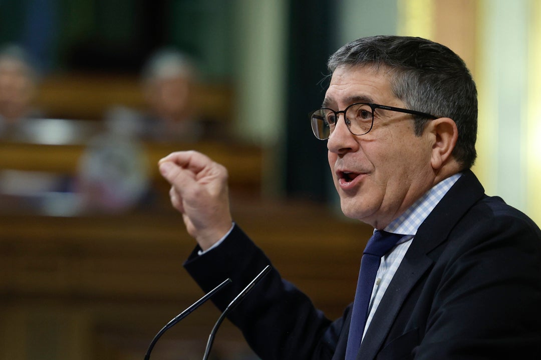 La encendida respuesta de Patxi López a Tamames sobre la memoria democrática La encendida respuesta de Patxi López a Tamames sobre la memoria democrática