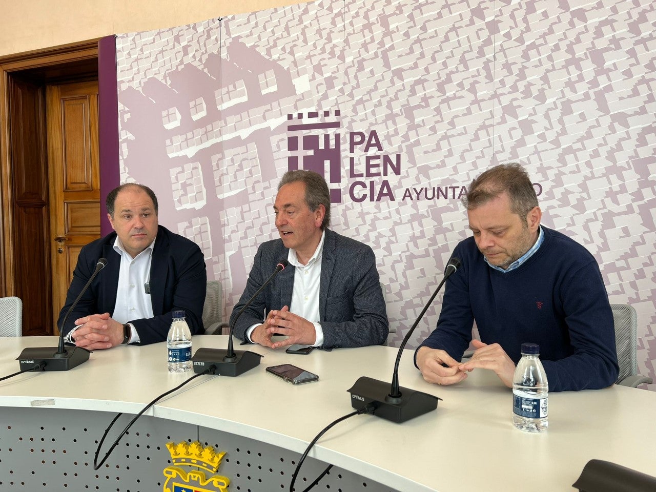 El Ayuntamiento de Palencia y las asociaciones de comerciantes se unen para sensibilizar a los niños en el comercio de proximidad El Ayuntamiento de Palencia y las asociaciones de comerciantes se unen para sensibilizar a los niños en el comercio de proximidad