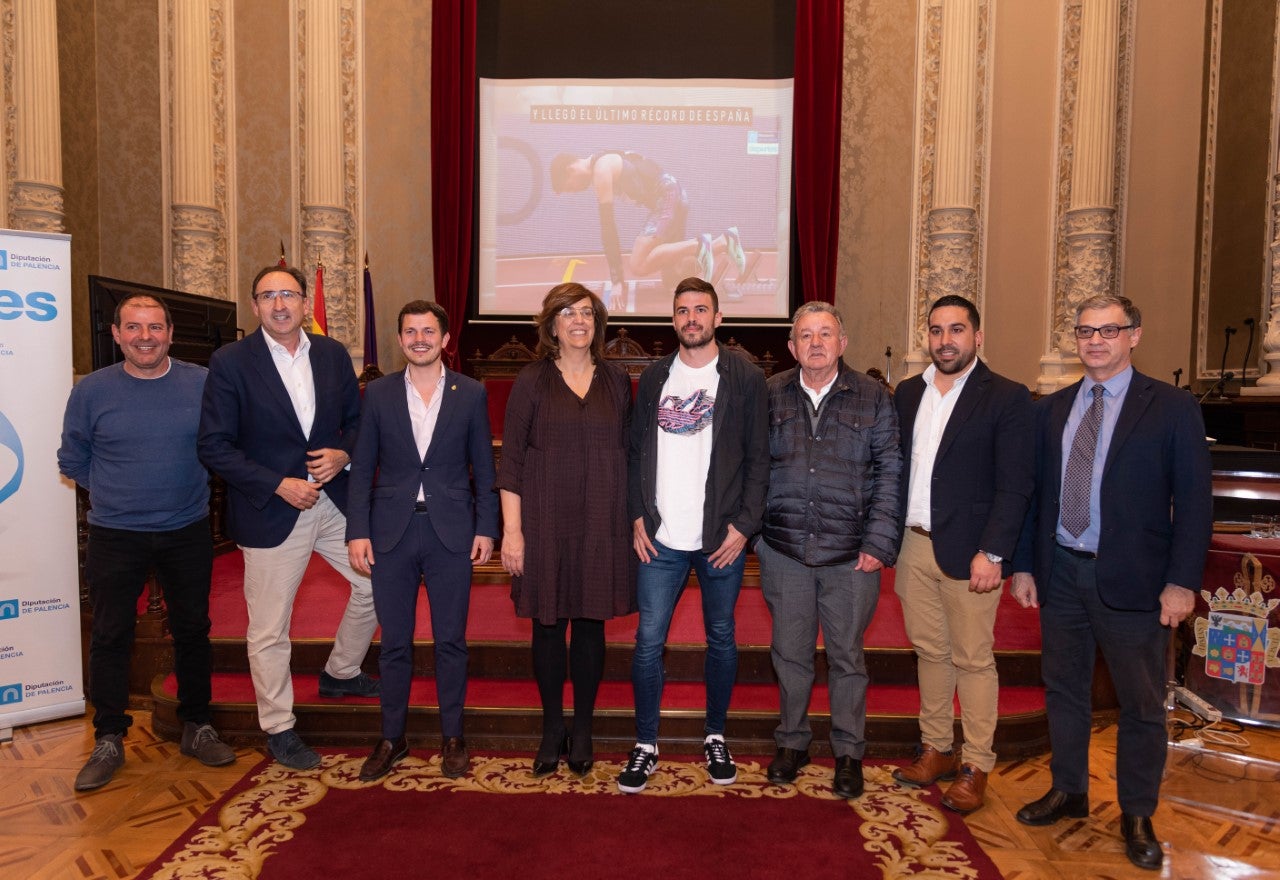 Diputación y Ayuntamiento de Palencia reciben a Oscar Husilllos tras su nuevo récord de España Diputación y Ayuntamiento de Palencia reciben a Oscar Husilllos tras su nuevo récord de España